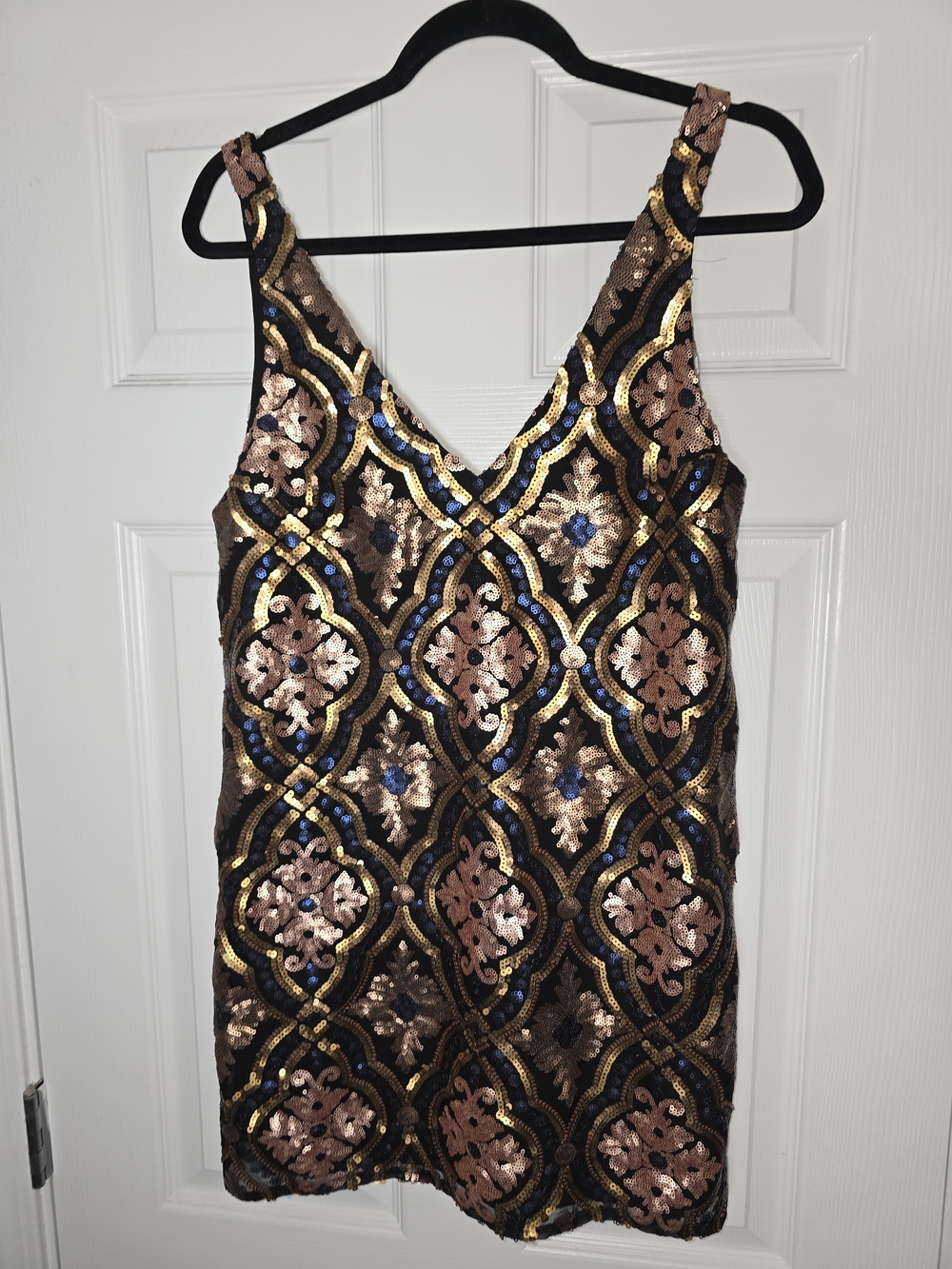 Show Me Your Mumu Sequined Floral Sheath Dress in Rose Gold and Black Size XS